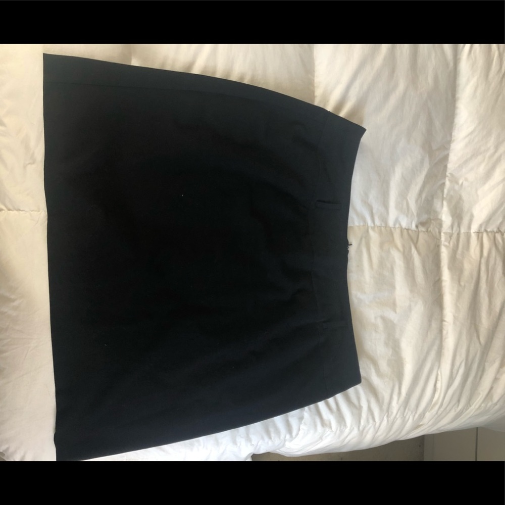 Black pencil skirt. Size 20